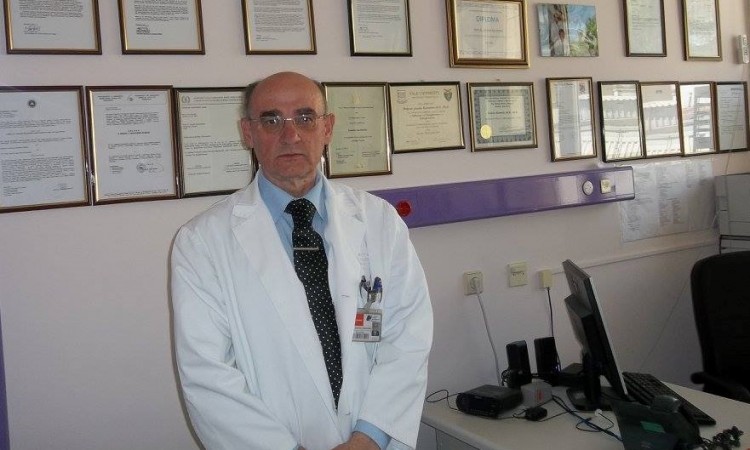 Karamehić: Ako se vakciniše 60 posto stanovništva, može se očekivati zaustavljanje infekcije